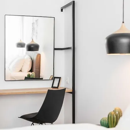 Evapollo Apartment *